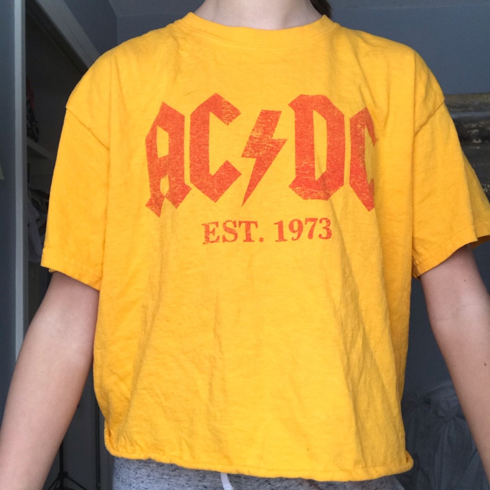 AC/DC cropped tee